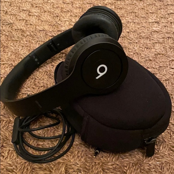 Beats Other - Beats Solo, Case, & Wire